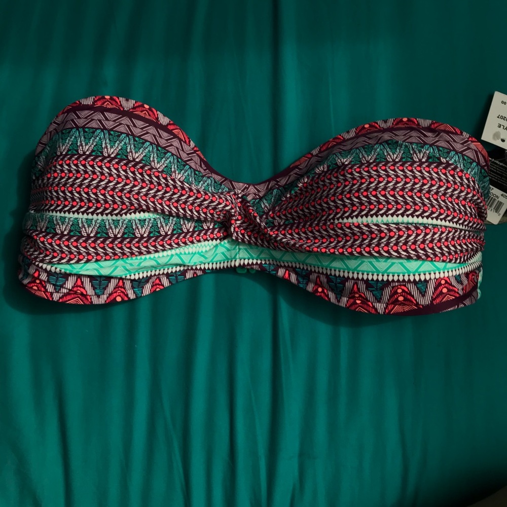 Body Glove bathing suit top